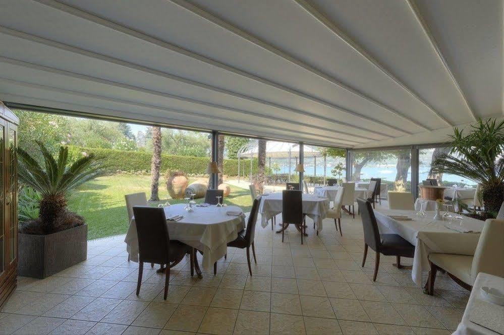 Bella Hotel & Restaurant With Private Dock For Mooring Boats San Felice del Benaco Exterior photo
